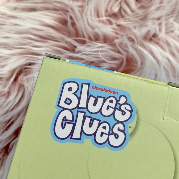 BNWT!✨EXCLUSIVE✨Nickelodeon Blue’s Clues Mr. Salt, Mrs. Pepper,& Paprika Shakers - Picture 8 of 9